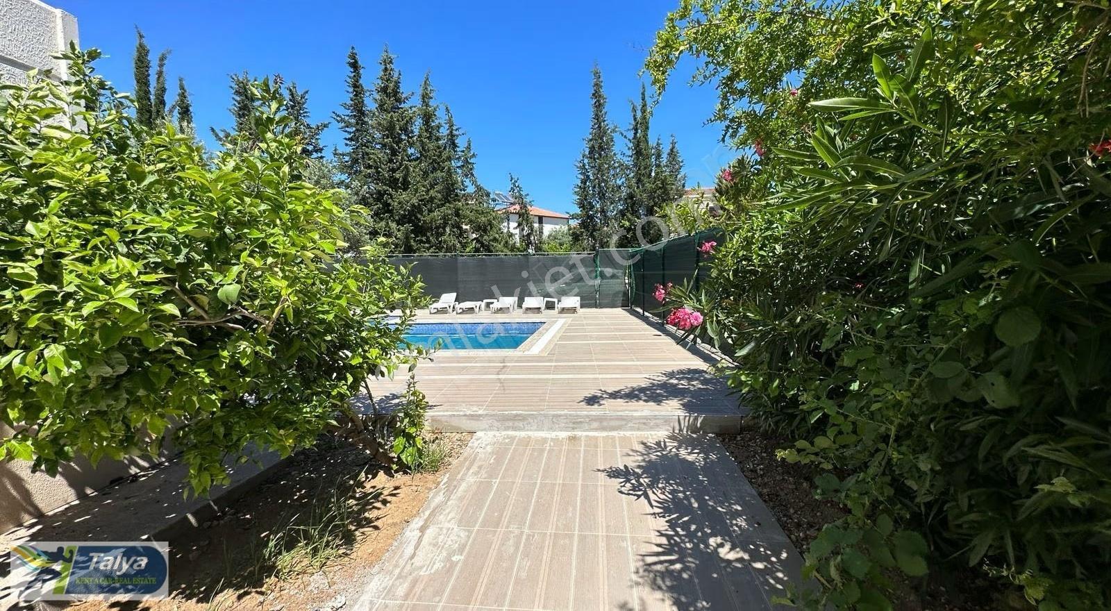 Kadriyede Özel Müstakil Havuzlu 5+1 Lüks Villa Golf Sahasına - Görsel 26