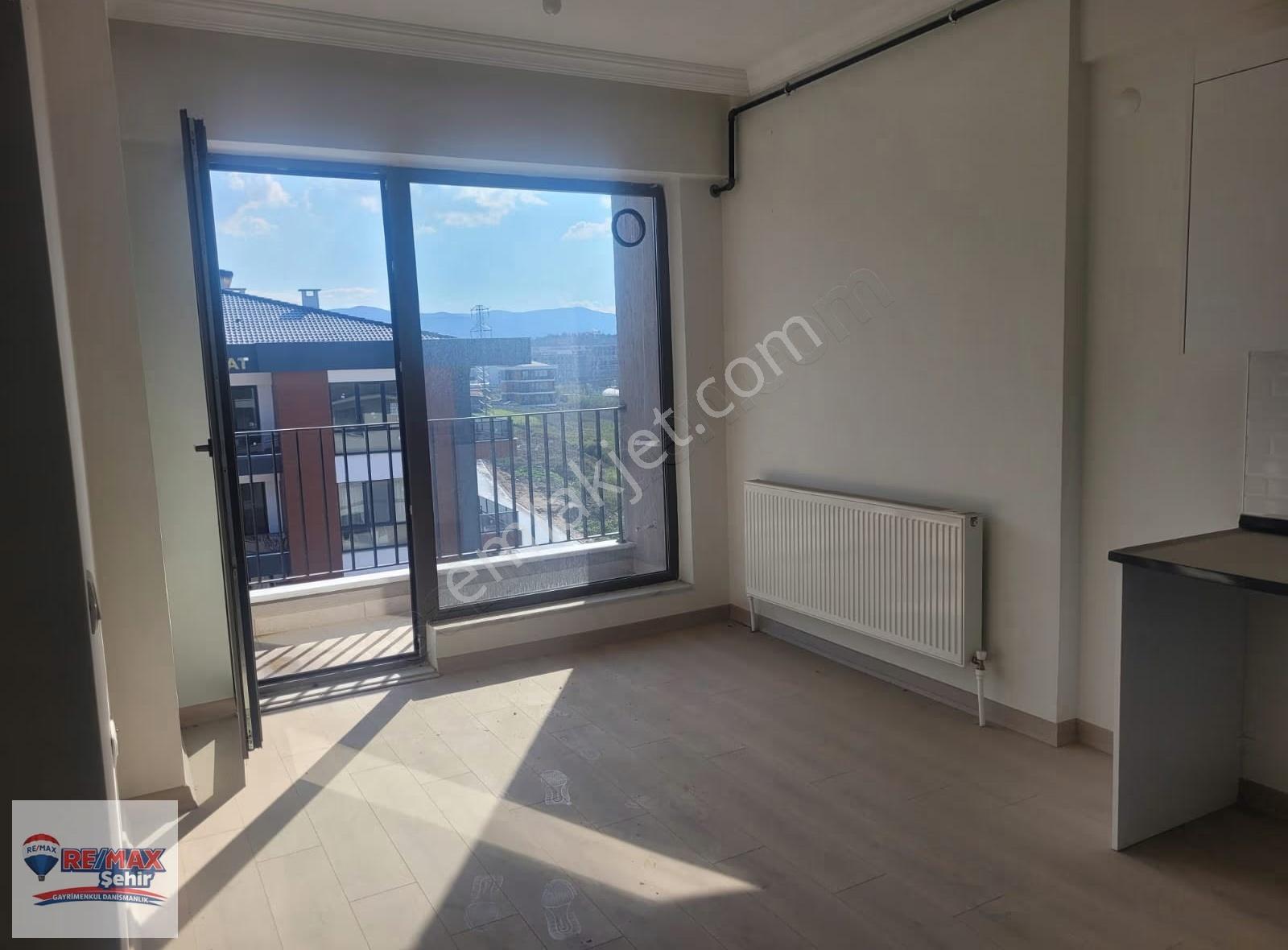 Yalova Merkez Gop. Mahalesinde Satılık Sıfır 1+1 Daire - Görsel 23