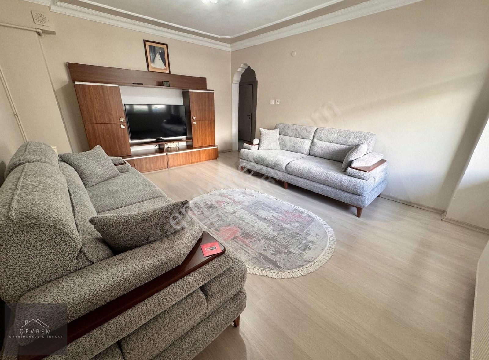 Çevrem Yeşilova'da Metrobüse Çok Yakın Masrafsız 3+1 120m² Daire - Görsel 14