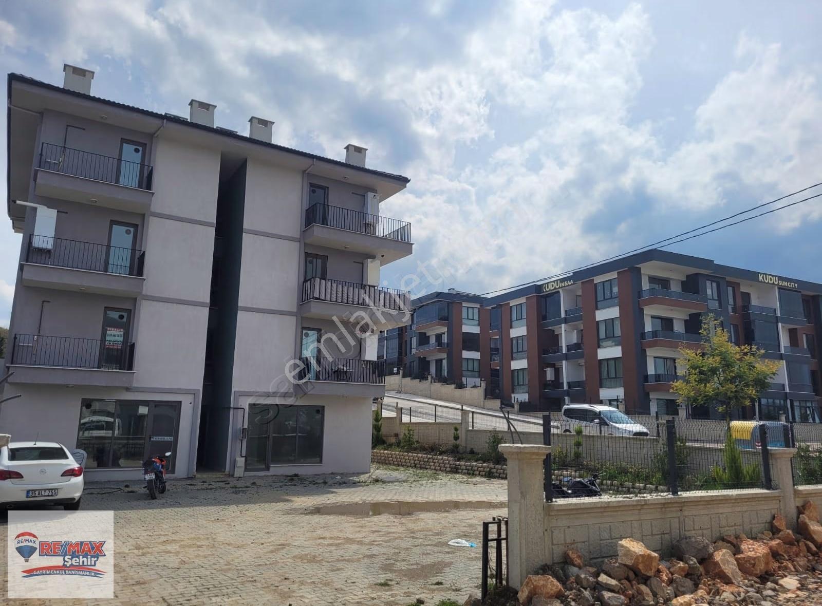 Yalova Merkez Gaziosmanpaşa Mah. Satılık Sıfır 1+1 Daire - Görsel 23