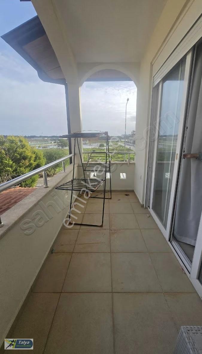 Denize Yakın Lüks Eşyalı 3+1 Satılık Villa Ortak Havuzlu - Görsel 10
