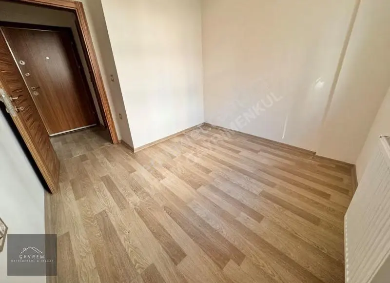 **çevrem**den Yatırıma Uygun 1.sınıf İşçilik 2+1 75m² Bahçe Kat - Görsel 3