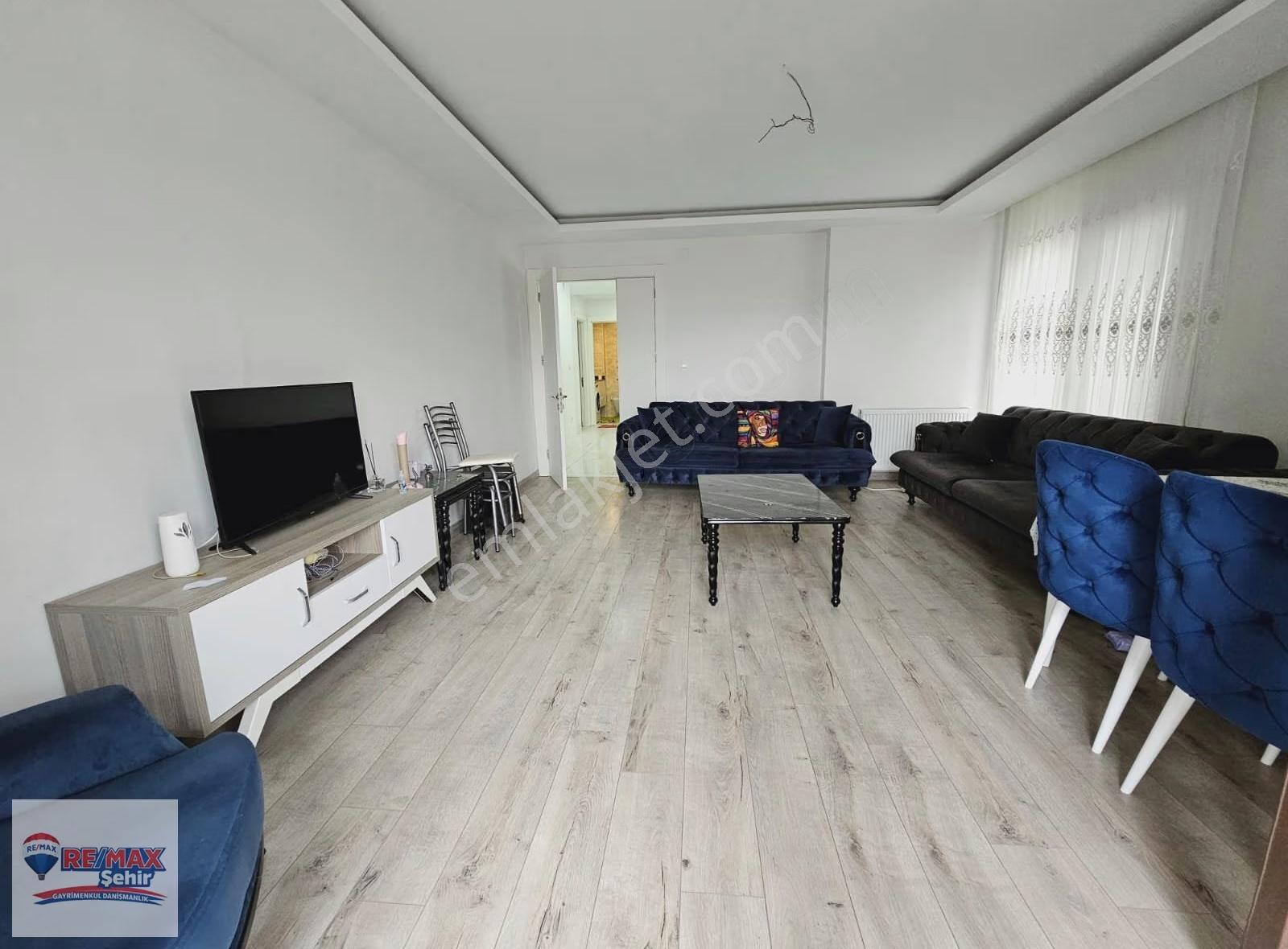 Remax Yalova Asude Vadi'de Ön Sırada Köşe Geniş 2+1 Satılık - Görsel 8