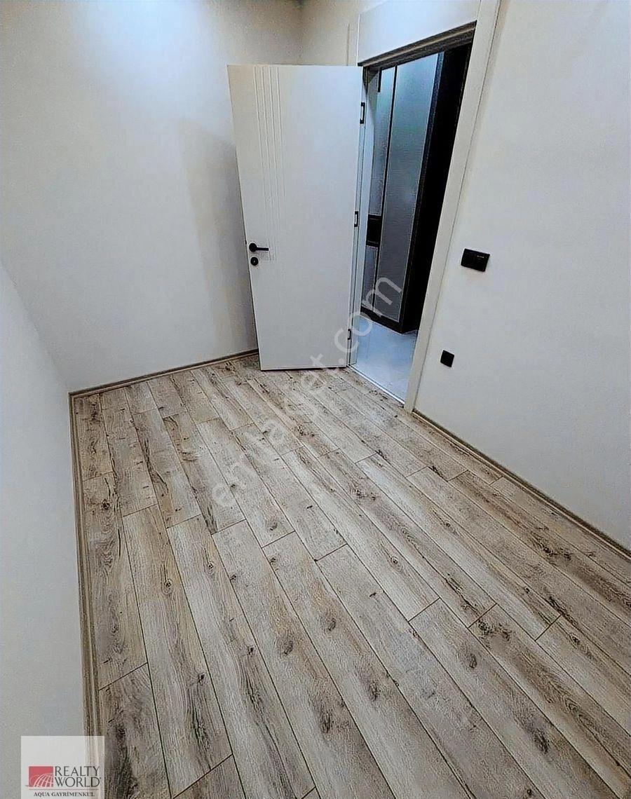 Antalya Şehir Merkezi'nde Ultra Lüks Yerden Isıtmalı 2+1 Daire - Görsel 9