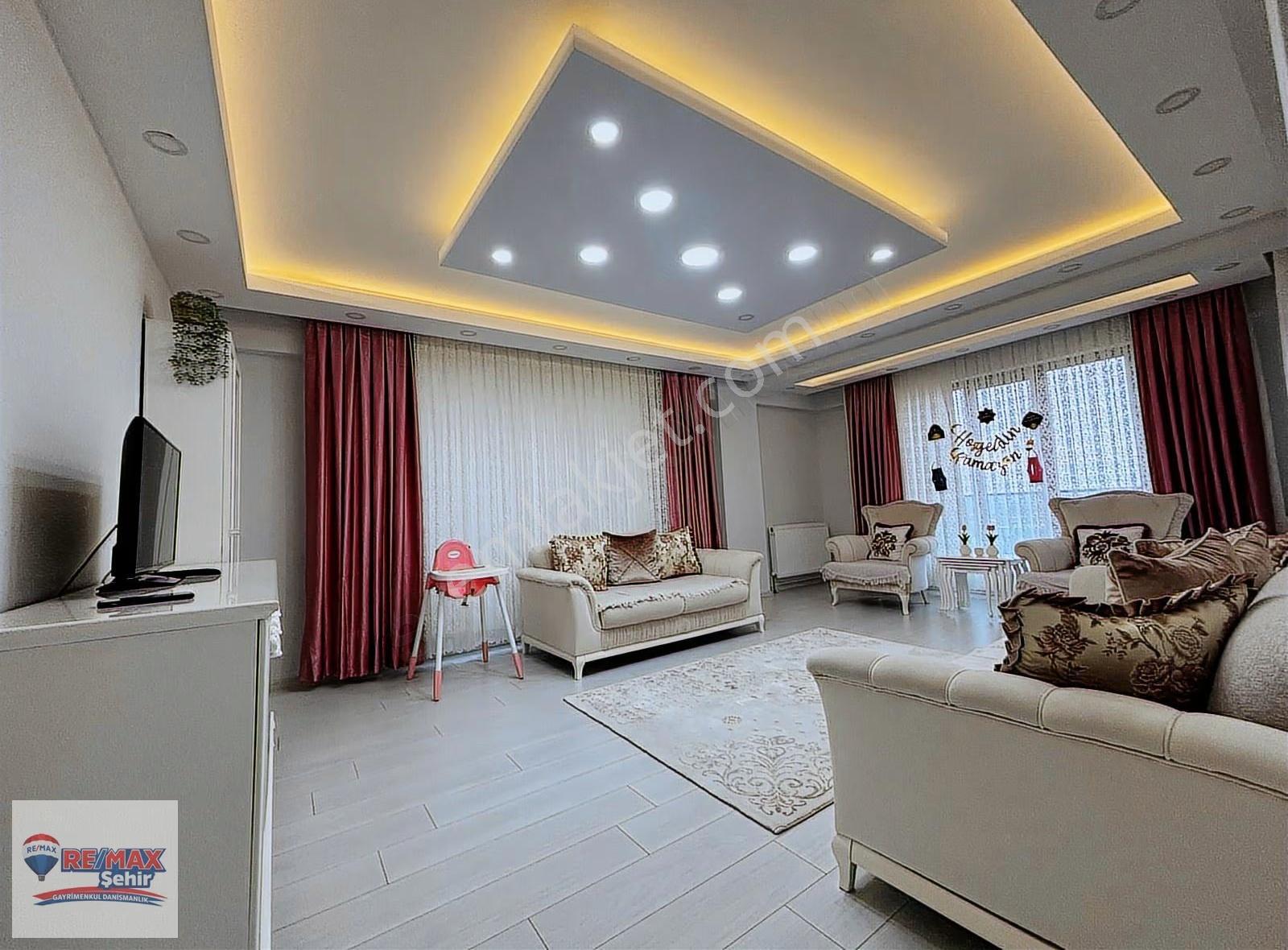 Remax Şehir Çiftlikköy Full Deniz Manzaralı Satılık 3+1 110m2!! - Görsel 29