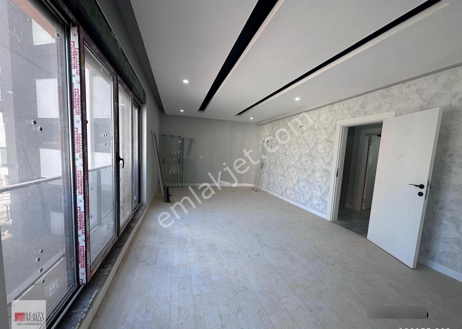 Kepez'de Havuzlu Lüks Sitede, 140 M², 3+1, Ebeveyn Banyolu Daire - Görsel 9
