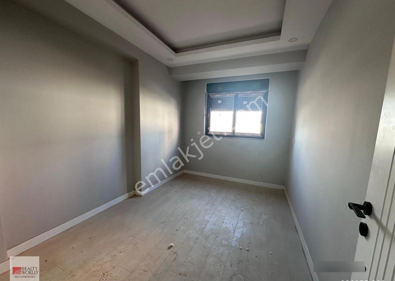 Kepez'de Havuzlu Lüks Sitede, 140 M², 3+1, Ebeveyn Banyolu Daire - Görsel 5