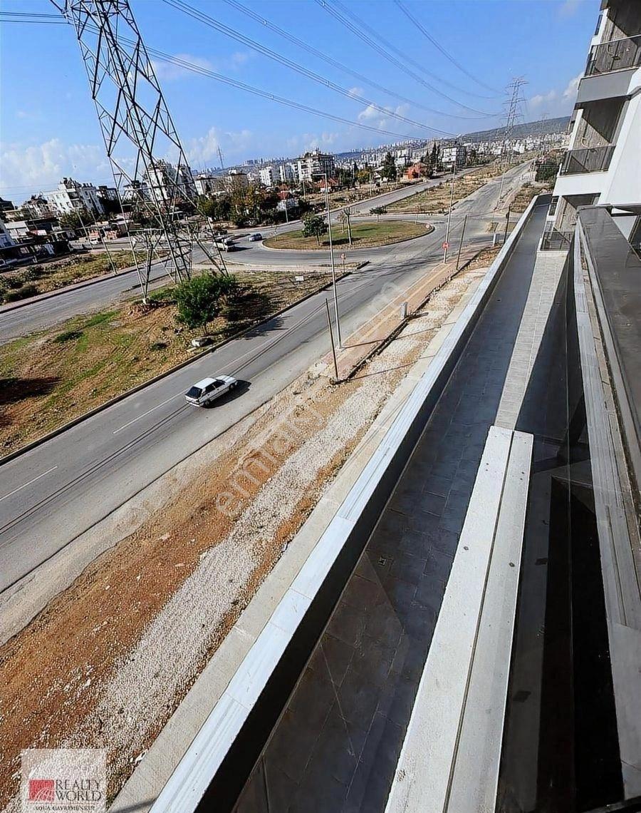 Kepez'de Sıfır Havuzlu Site İçerisinde Ebeveyn Banyolu 2+1 Daire - Görsel 6
