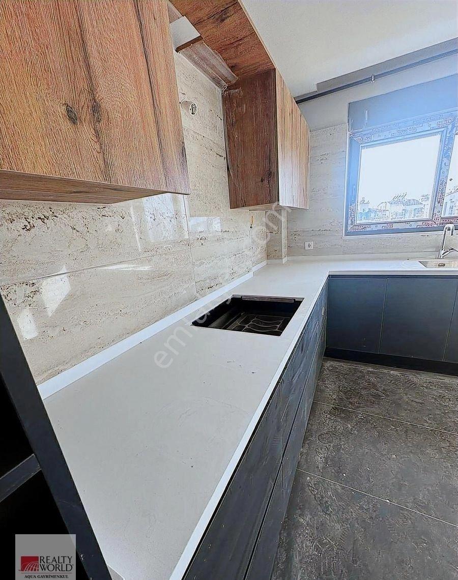 Kepez'de Sıfır Havuzlu Site İçerisinde Ebeveyn Banyolu 2+1 Daire - Görsel 15