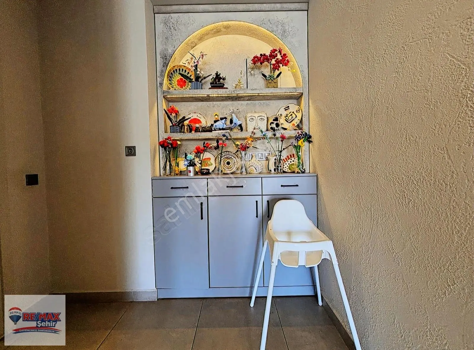 Remax Şehir'den Kadı Caddesi Üzerinde Devren Kiralık Restoran - Görsel 14