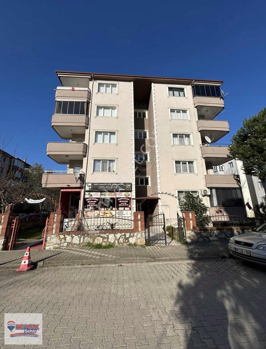 Re/max Şehir'den Yalova Merkez Gop Mahallesinde Satılık Daire - Görsel 12
