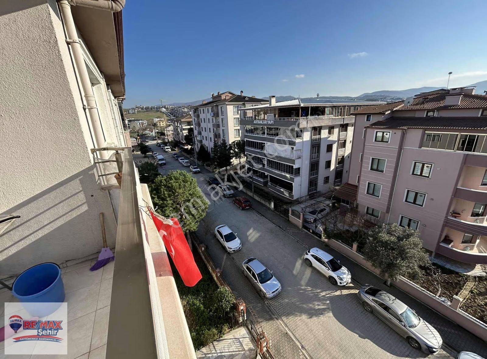 Re/max Şehir'den Yalova Merkez Gop Mahallesinde Satılık Daire - Görsel 21
