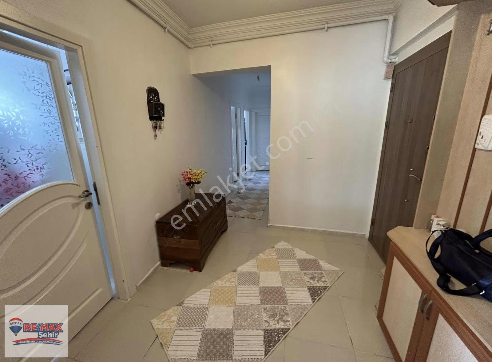 Re/max Şehir'den Yalova Merkez Gop Mahallesinde Satılık Daire - Görsel 6