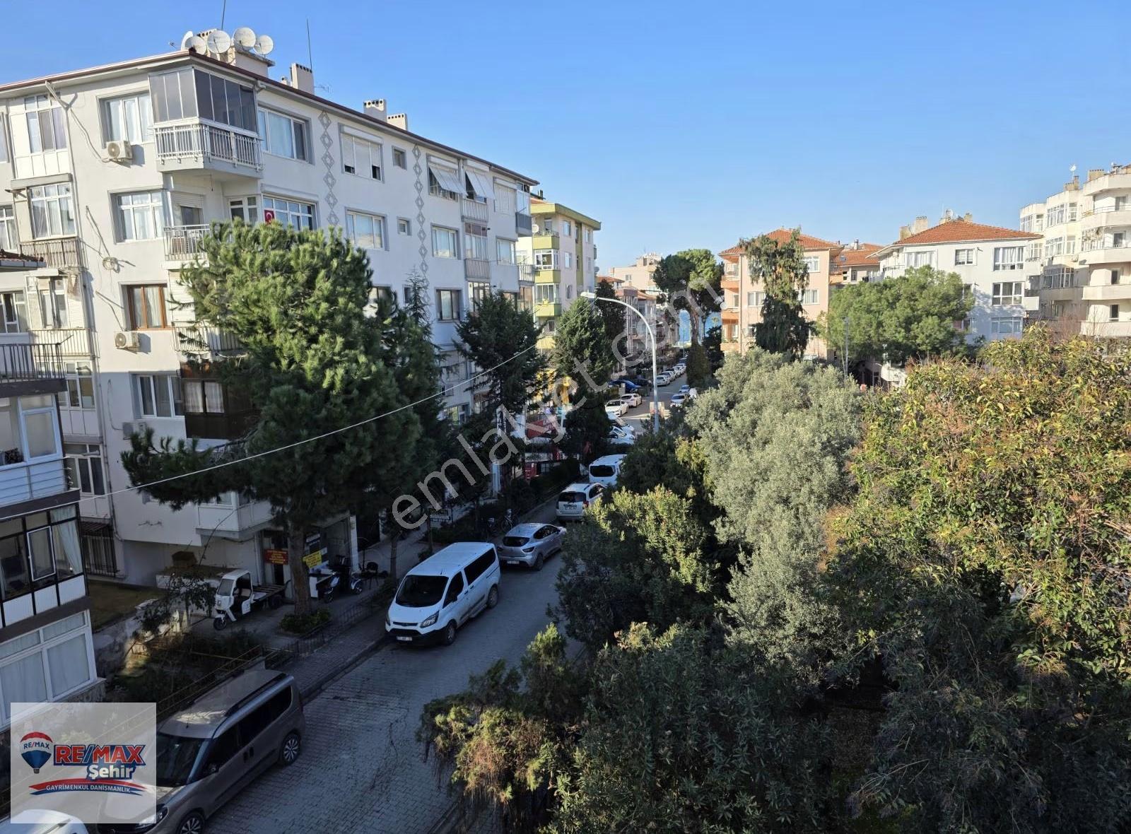 Yalova Fatih Caddesinde Kentsel Dönüşüme Uygun Satılık Daire - Görsel 11