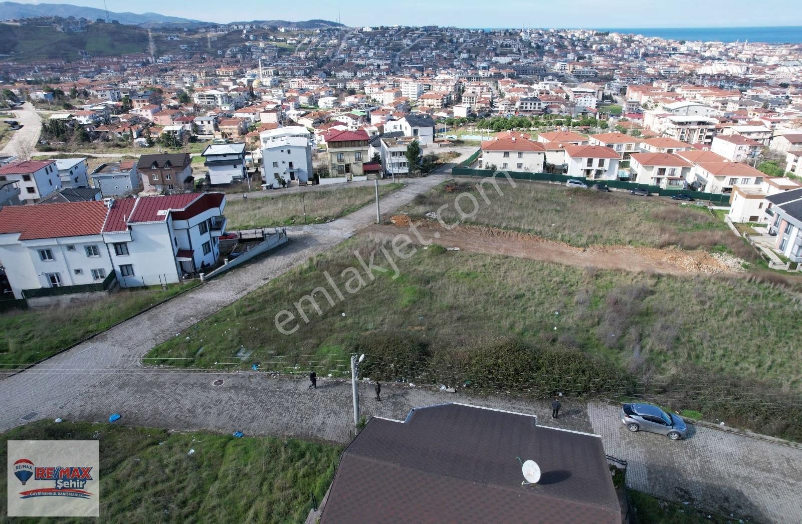 Remax Şehir Yalovadan Satılık Deniz Manzaralı 3 Kat İmarlı Arsa - Görsel 6