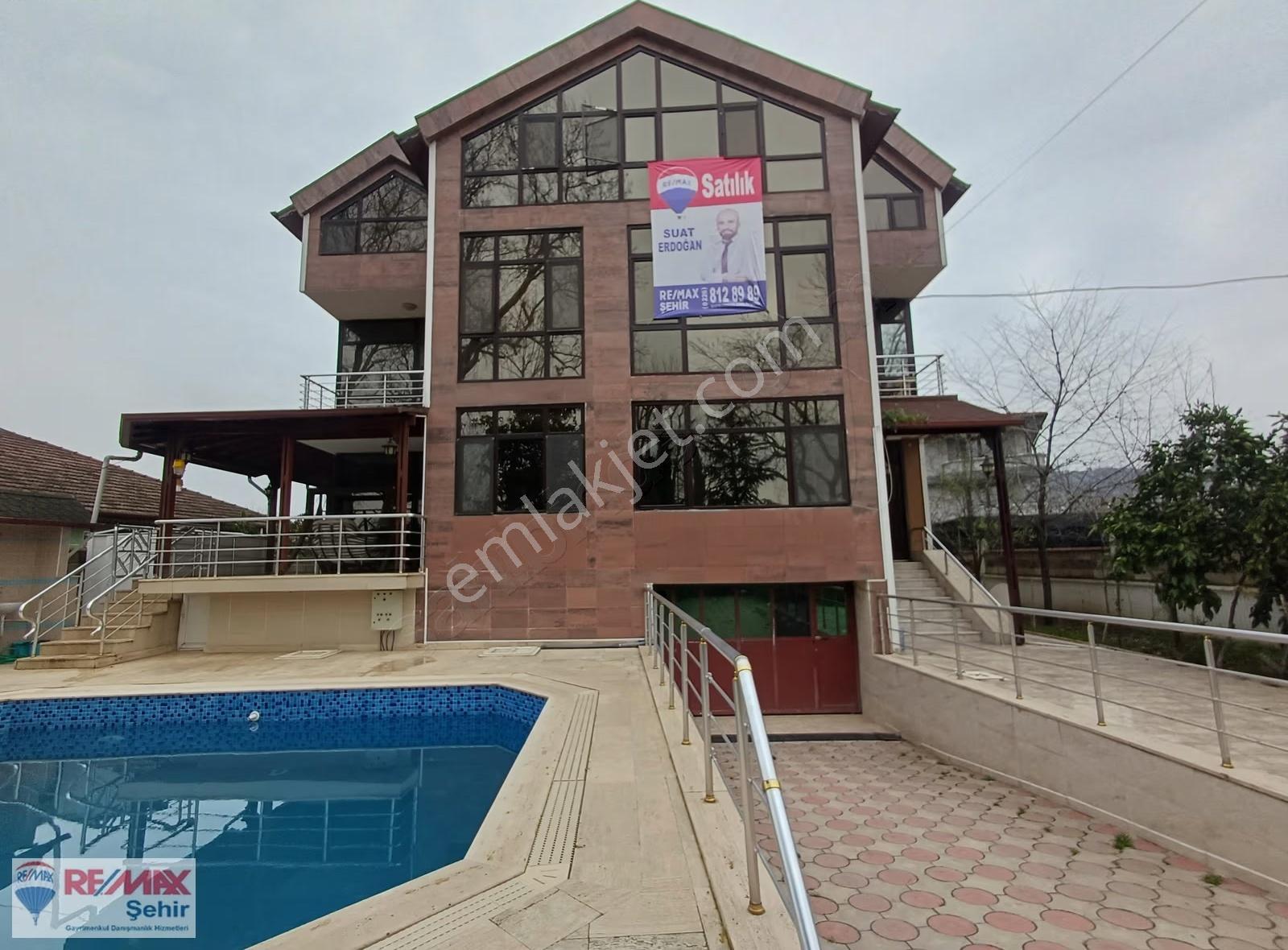 Yalova Termal Yoluna Cepheli Havuzlu Satılık Müstakil Villa - Görsel 2
