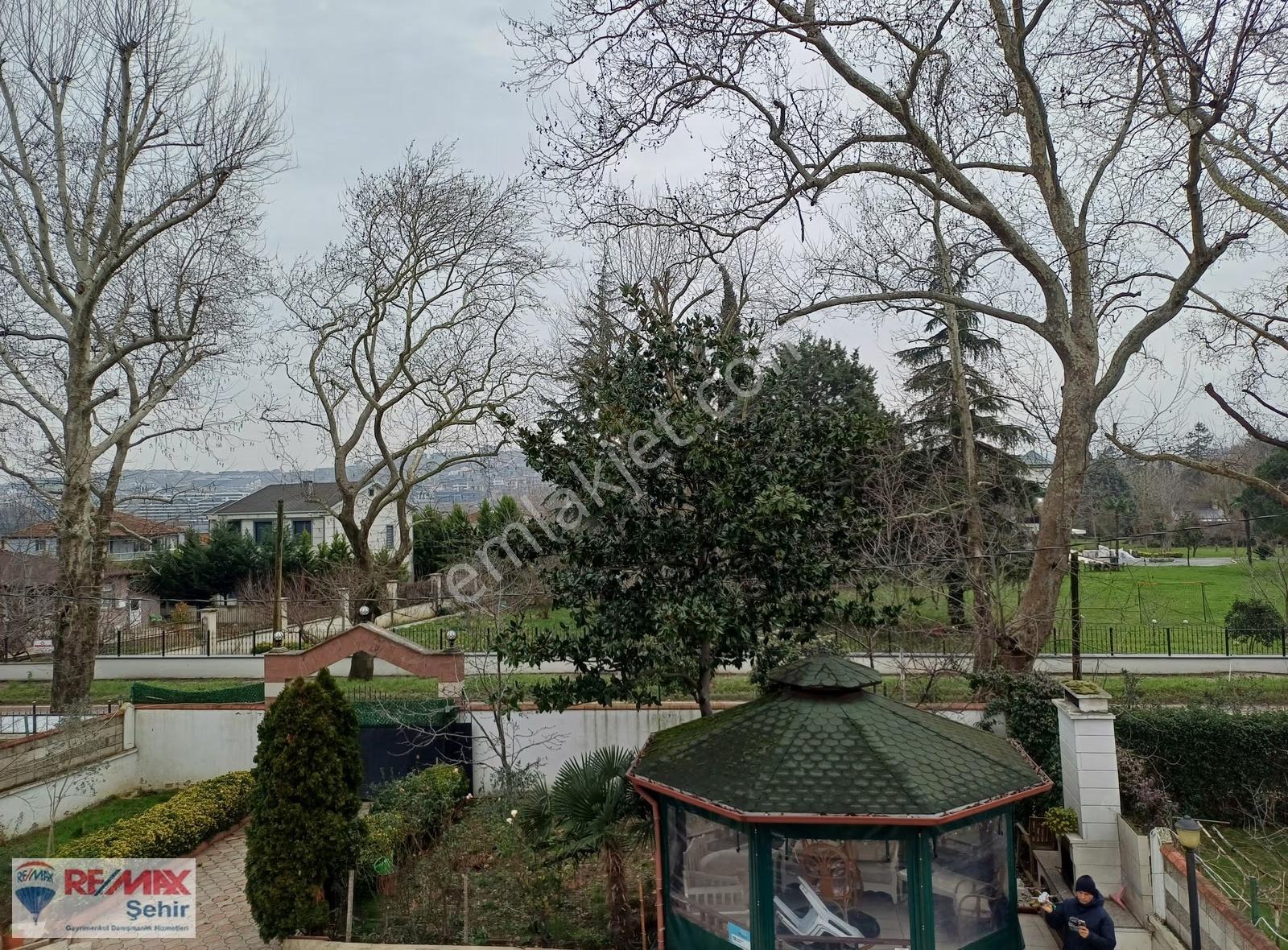 Yalova Termal Yoluna Cepheli Havuzlu Satılık Müstakil Villa - Görsel 23