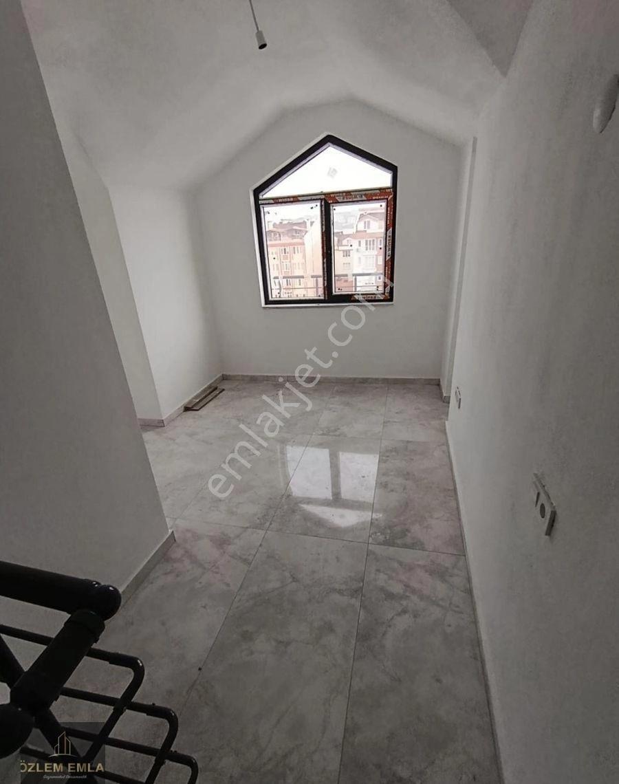 Özlem 'den Bandırma 600 Evler Mahallesinde 4+1 Lüx Dublex Daire - Görsel 21
