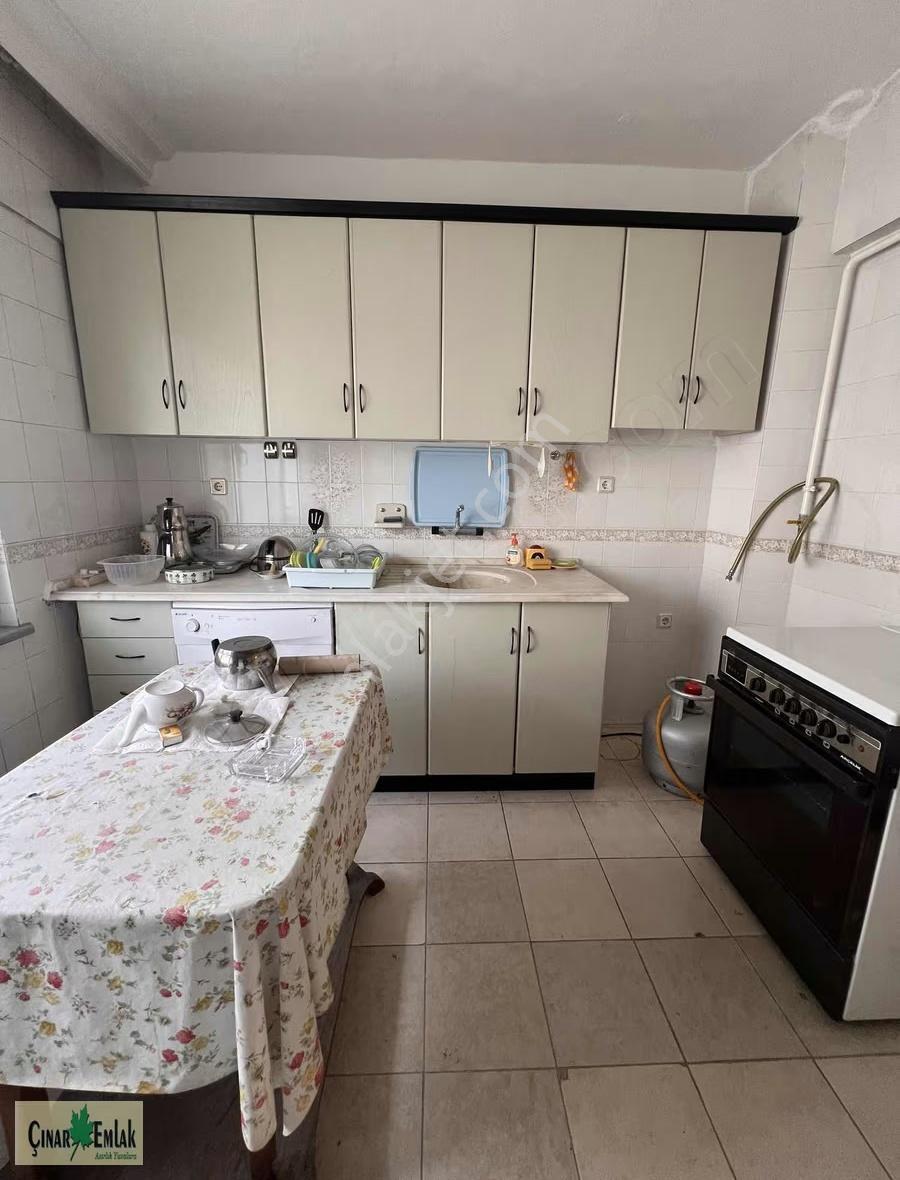 Çınar Emlak'tan Şehir Merkezinde Satılık Daire - Görsel 2