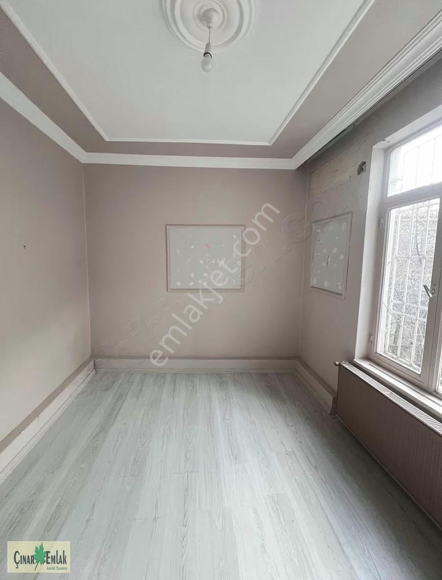 Çınar Emlak'tan Cumhuriyet Caddesinde Kiralık İşyeri - Görsel 12