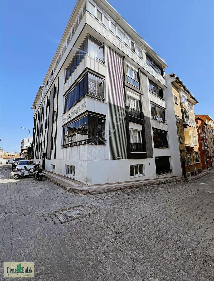 Çınar Emlak'tan Kiralık Daire