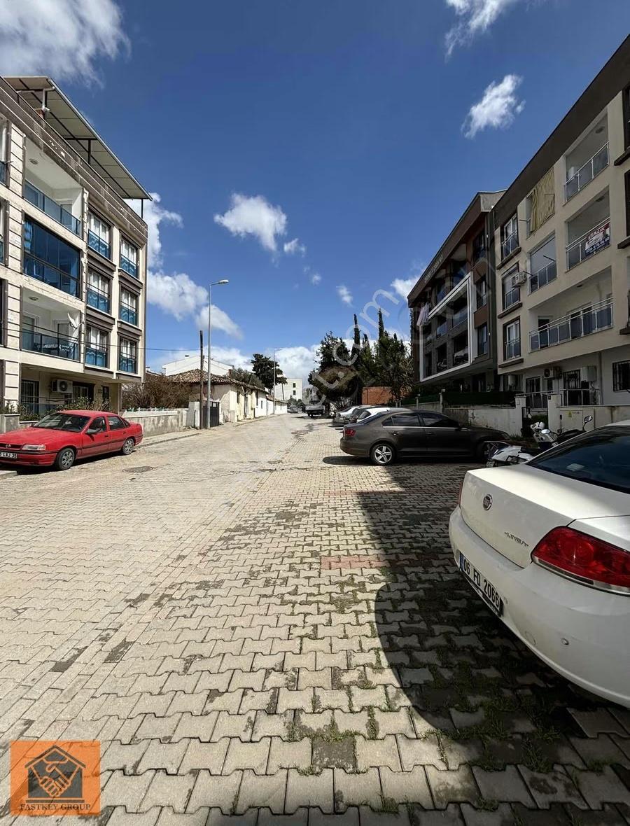 Davutlar'da Kiralık 1+1 Açık Mutfak Yüksek Giriş - Görsel 12