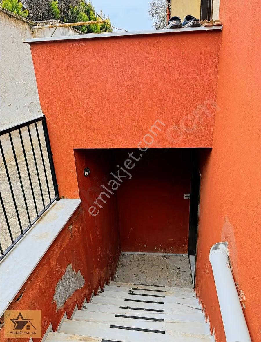 Yeniköy Mahallesinde Kiralık 2+1 Bahçeli Daire - Görsel 21