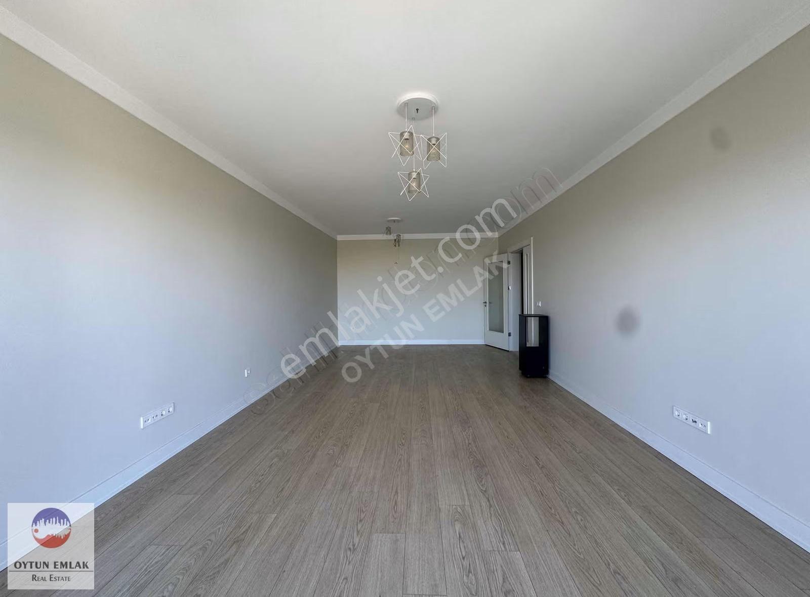 Tema İstanbul Kısa Katlı Blokta Kiralık 3+1 Daire 156 M² - Görsel 20