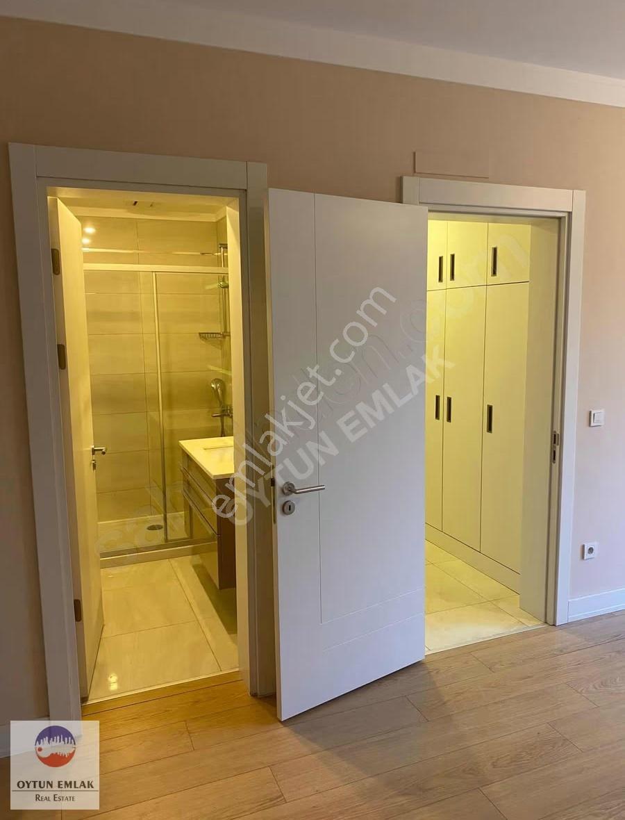 Tema İstanbul Peyzaj Ve Havuz Cephe Satılık 4+1 Boş Daire 186 M² - Görsel 12