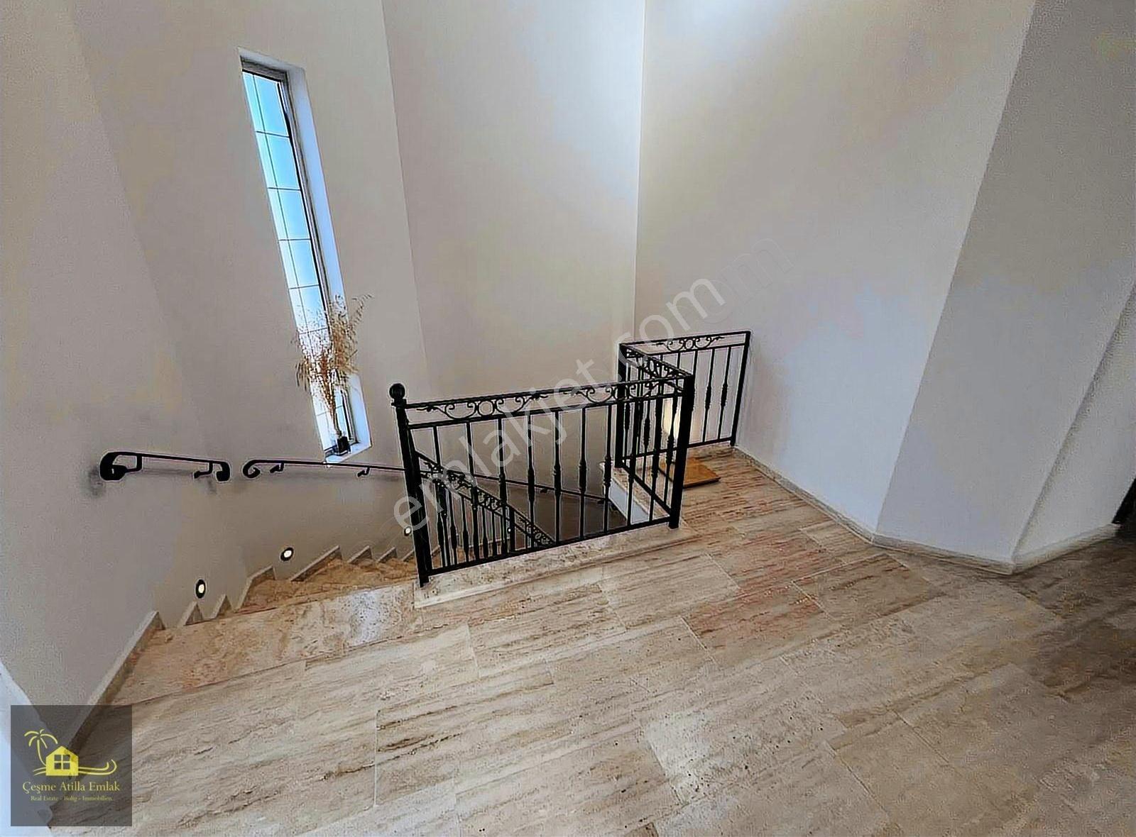 Çeşme Mağmurbaba'da Yıllık Kiralık Villa - Görsel 30