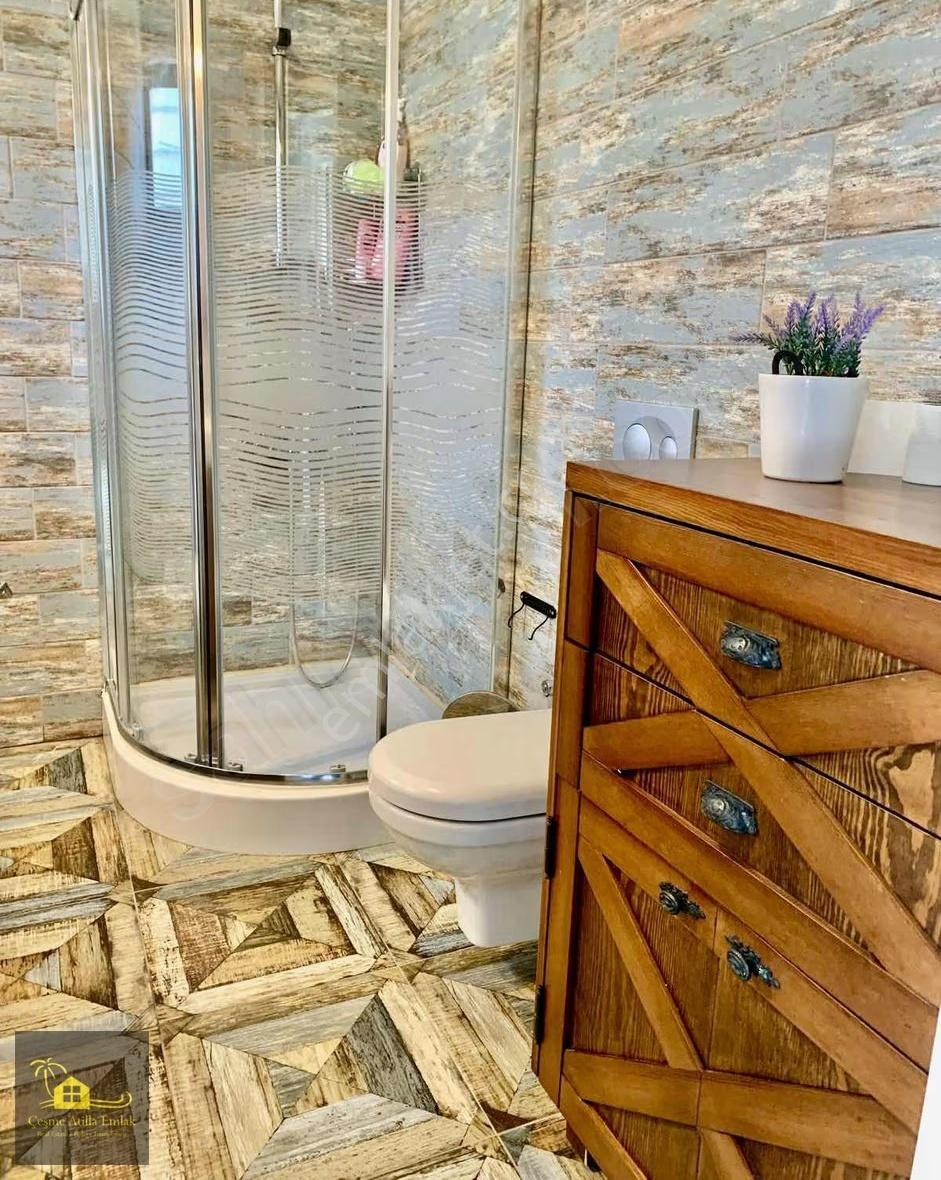 Çeşme Boyalığa Çok Yakın Yamaç'da Deniz Manzaralı Villa - Görsel 26
