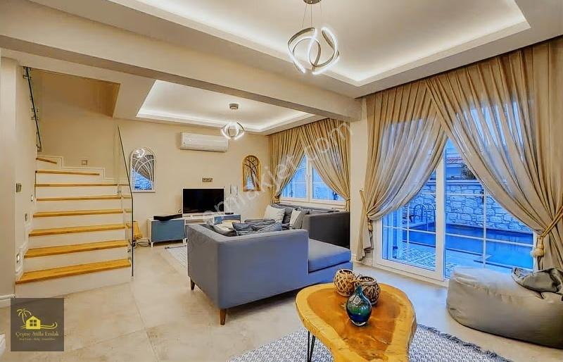 İzmir Çeşme Alaçatı Satılık Villa 4+1 Müstakil Havuzlu - Görsel 20
