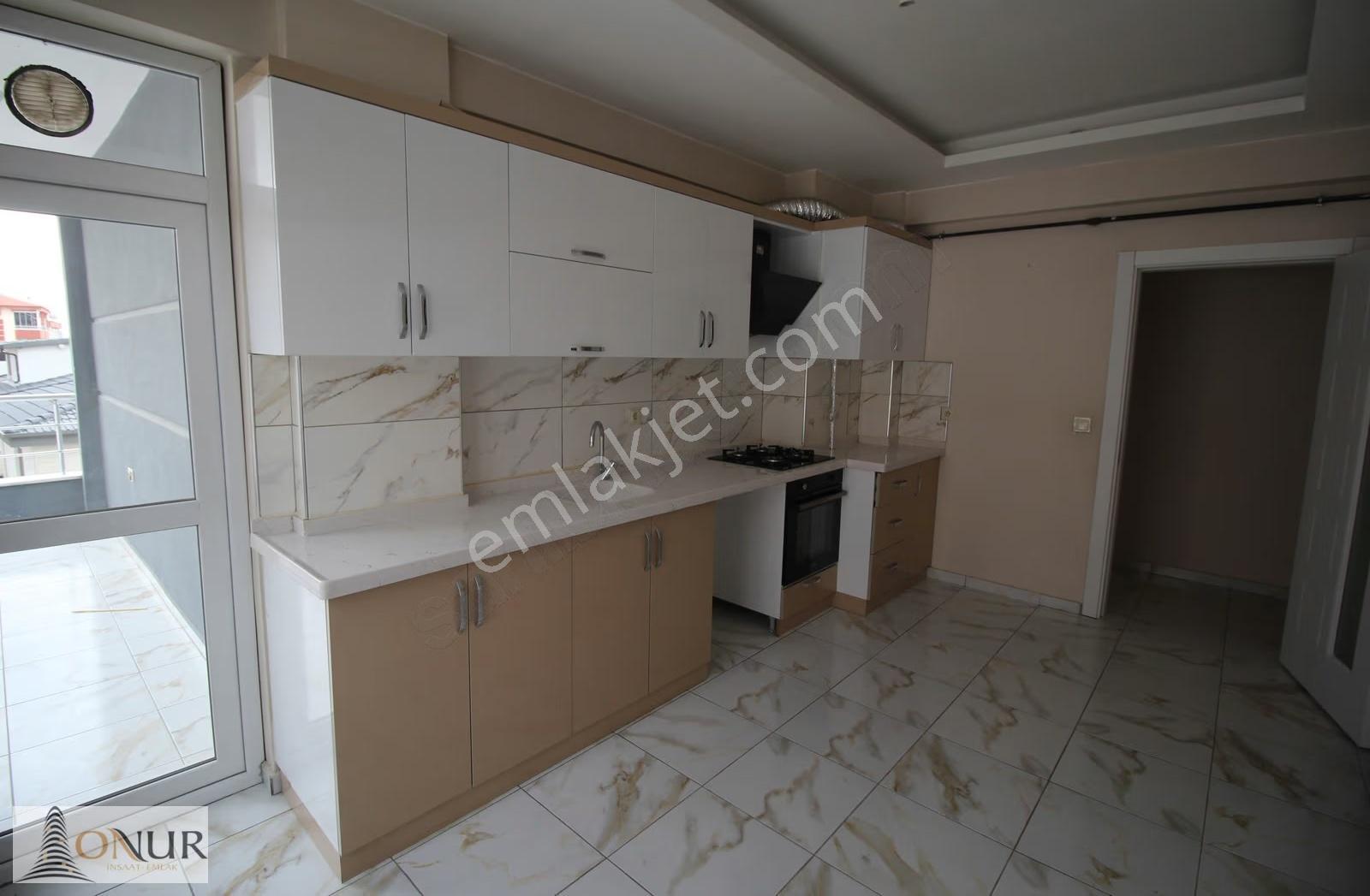 Onur Emlak Yeni Sille Cad. Asansörlü 3+1 Satılık Ara Kat Daire - Görsel 12