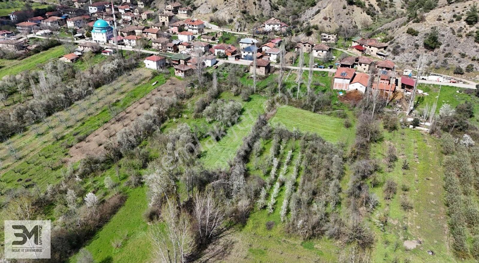 Geyve Şehren'de %40 İmarli 1042m² Müstakil Tapulu Arsa Fırsatı - Görsel 5