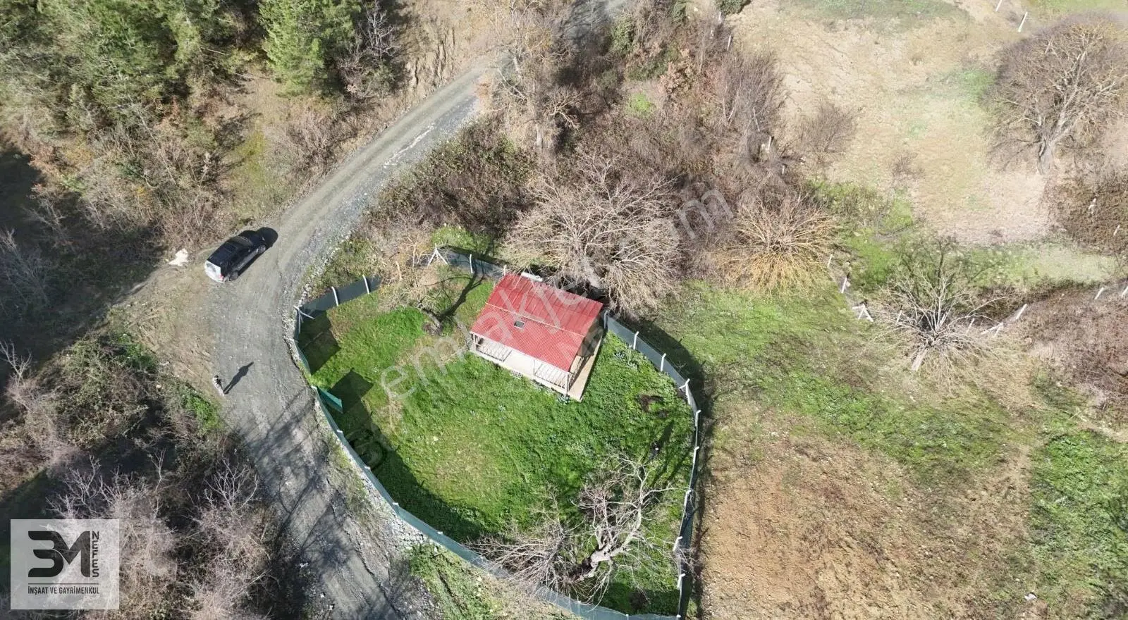 Sakarya Geyve Ahibaba Asfalta Cephe 520 M2 Arsa Ve Konteyner