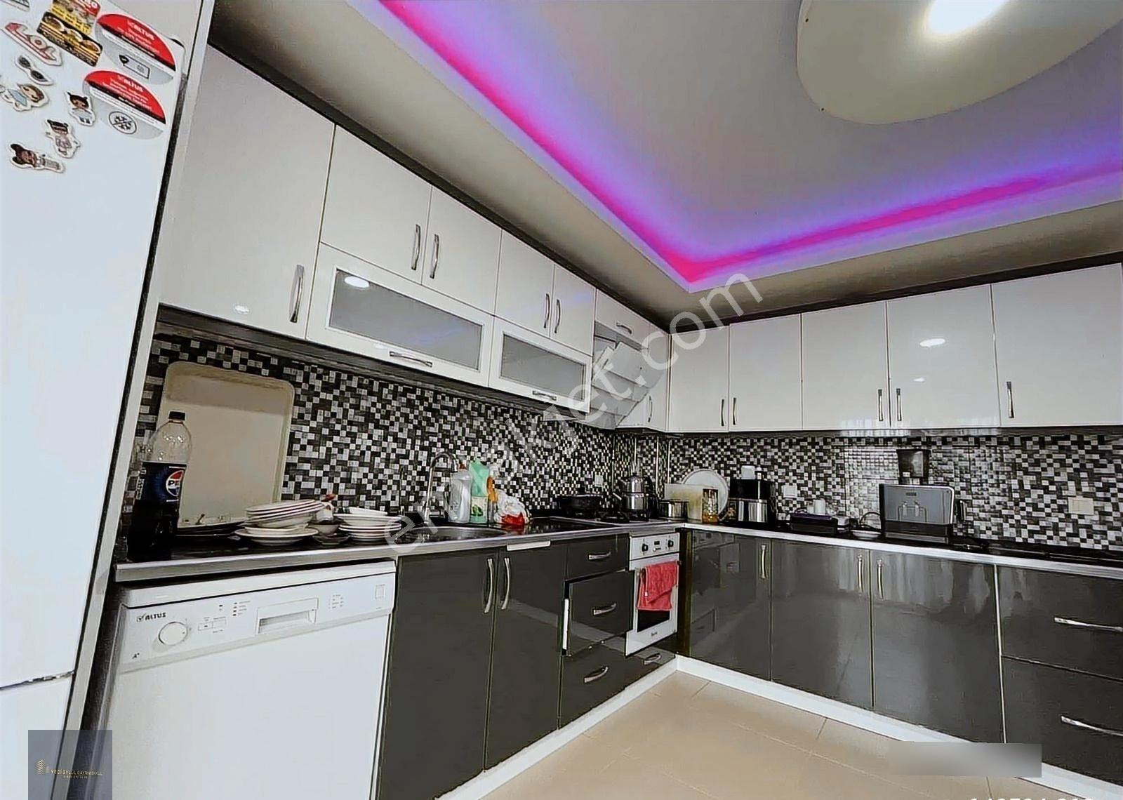 Torbalıda 5+2 427m2 Çift Daire Ara Kat Ultra Lüks Satılık - Görsel 16