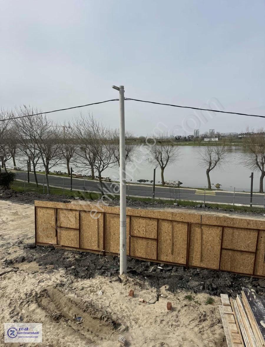 Önerler Mahallesinde Göl Manzaralı 4+1 Villa - Görsel 6