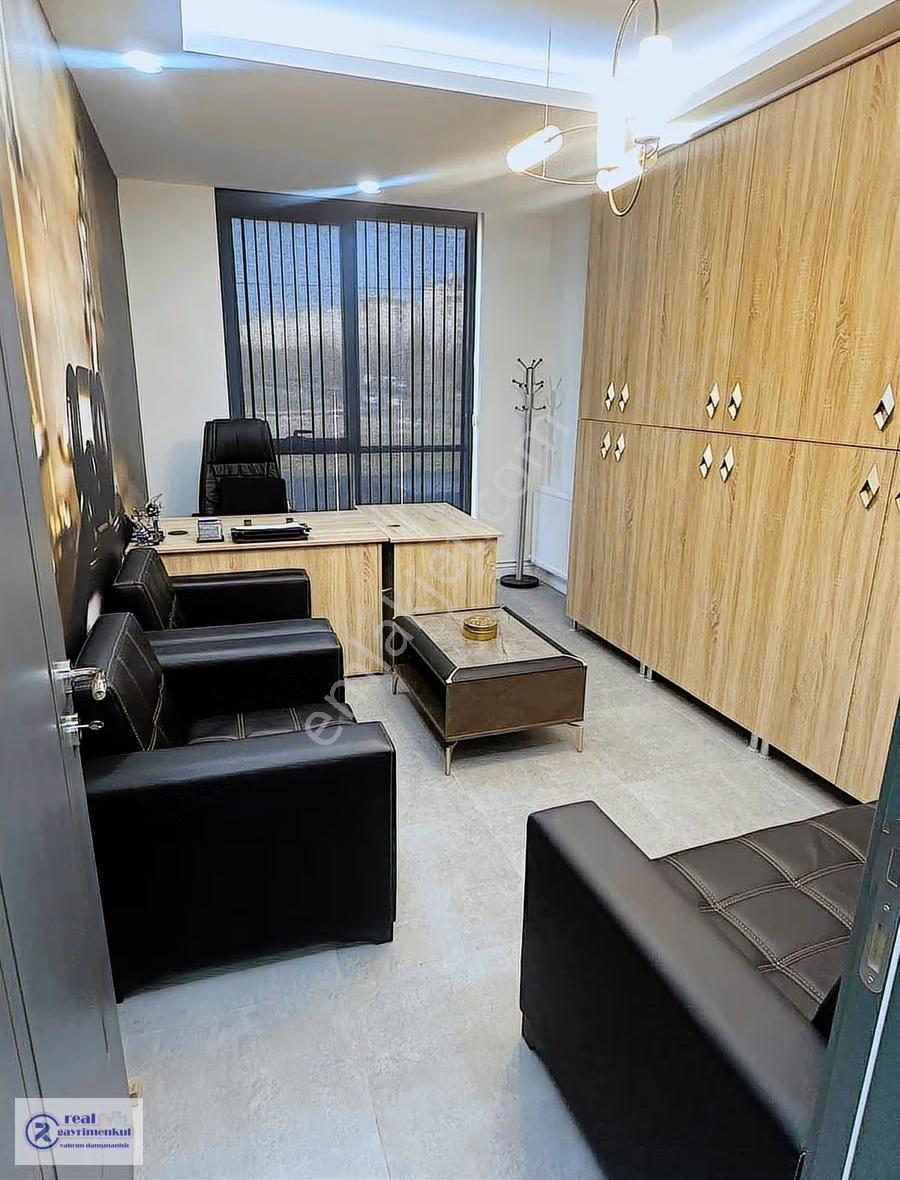 Rumeli Mah. Era Plaza'da 1+1 Satılık Büro & Ofis - Görsel 3
