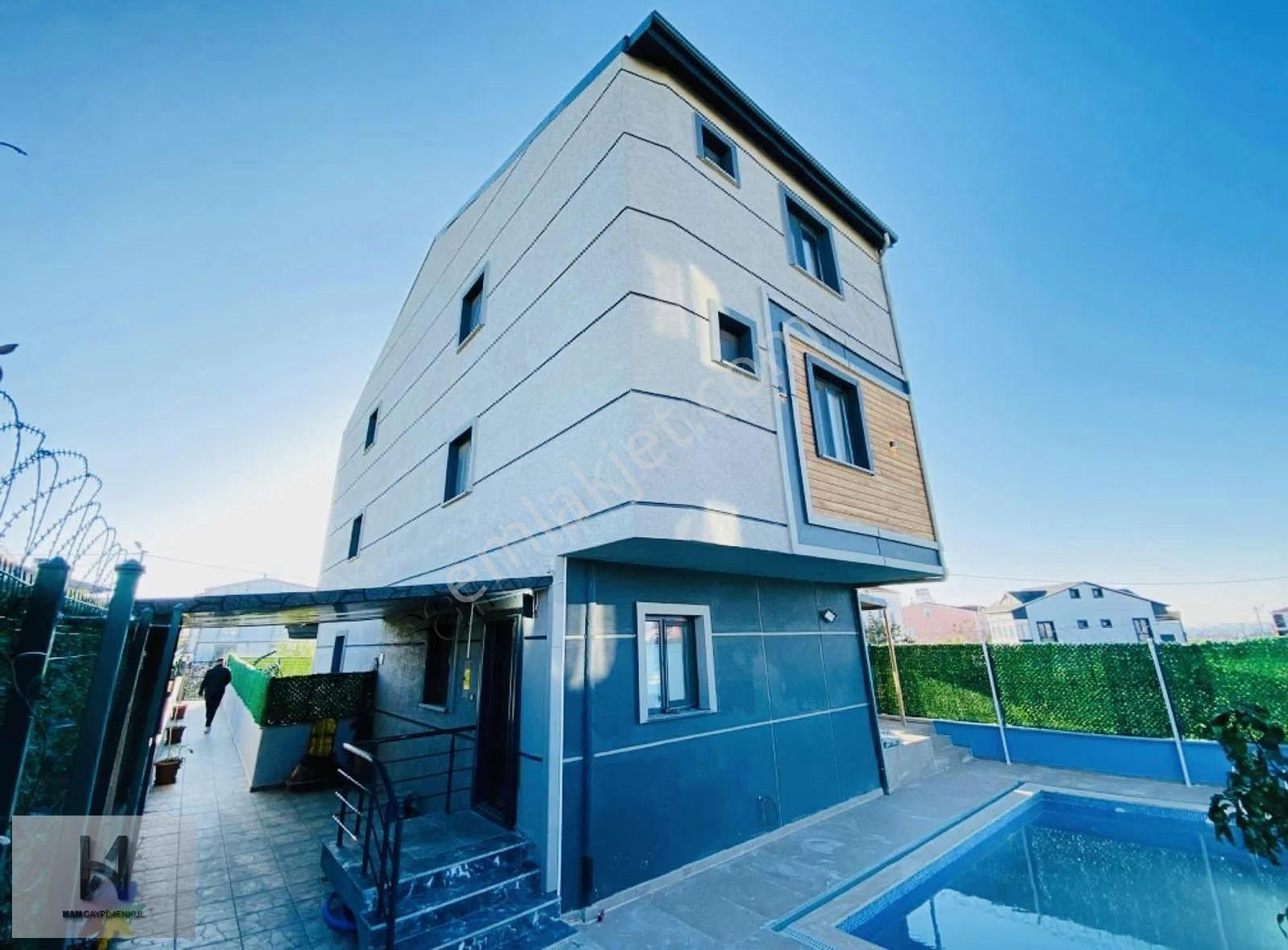 ▃▅▇han İnşaat▇▅▃ Havuzlu Yüksek Kredil Merkezi Konumda 4+1 Villa - Görsel 18