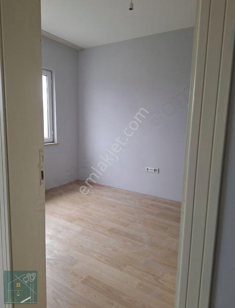 Korucukta Kiralık Daıre 2. Kat. Yeni Boyandı - Görsel 7