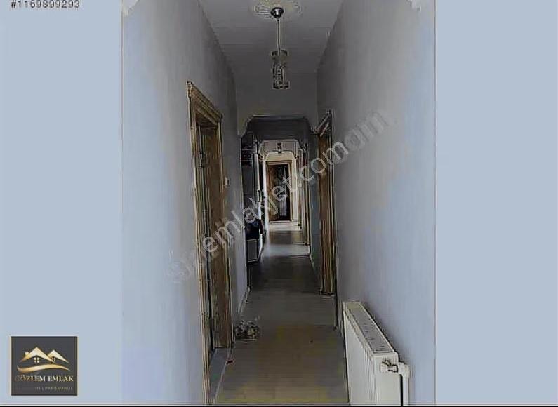 Aliağa Sevgi Yolu Üzeri Ful Tadilatlı 3+1 Satılık Daire - Görsel 3