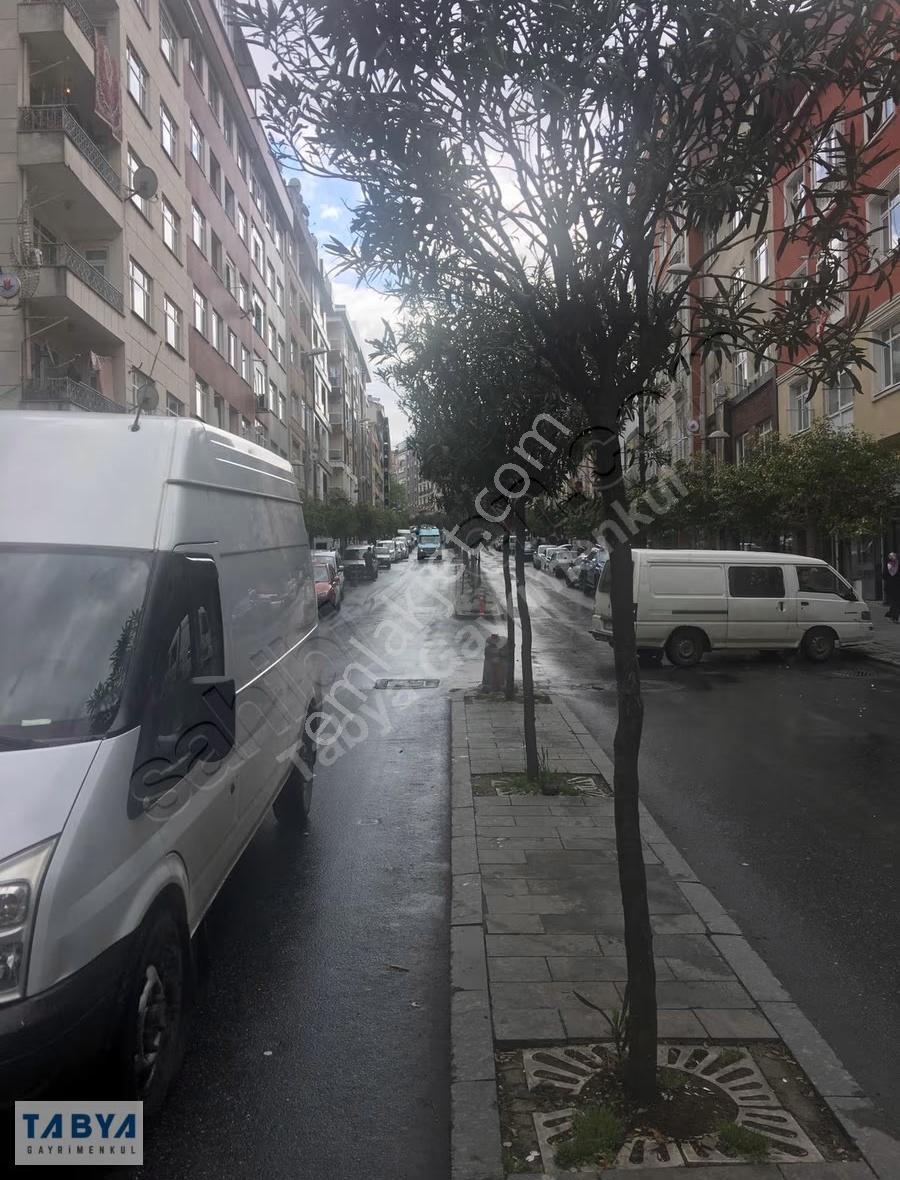 Sultan Selim Mah. Cadde Üzeri Kiracılı Düz Giriş Dükkan - Görsel 4