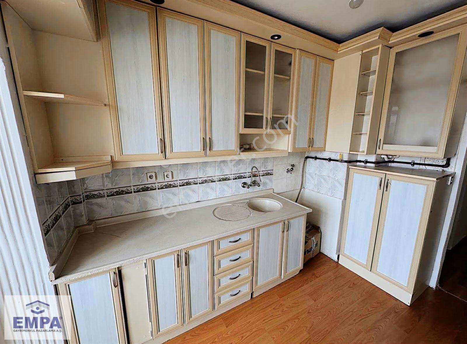 Empa'dan Vişnelik Öğretmenler Bulv. 3+1 130m² Bakımlı Daire - Görsel 11