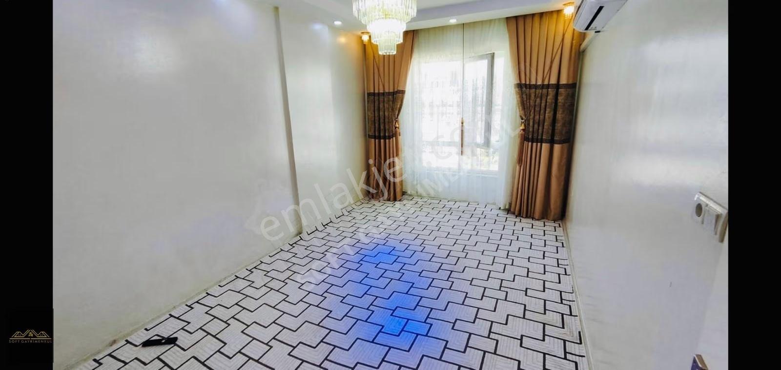 Soft'tan Karacaahmet'de Cadde Üzeri Ön Cephe Masrafsız 3+1 Daire - Görsel 31
