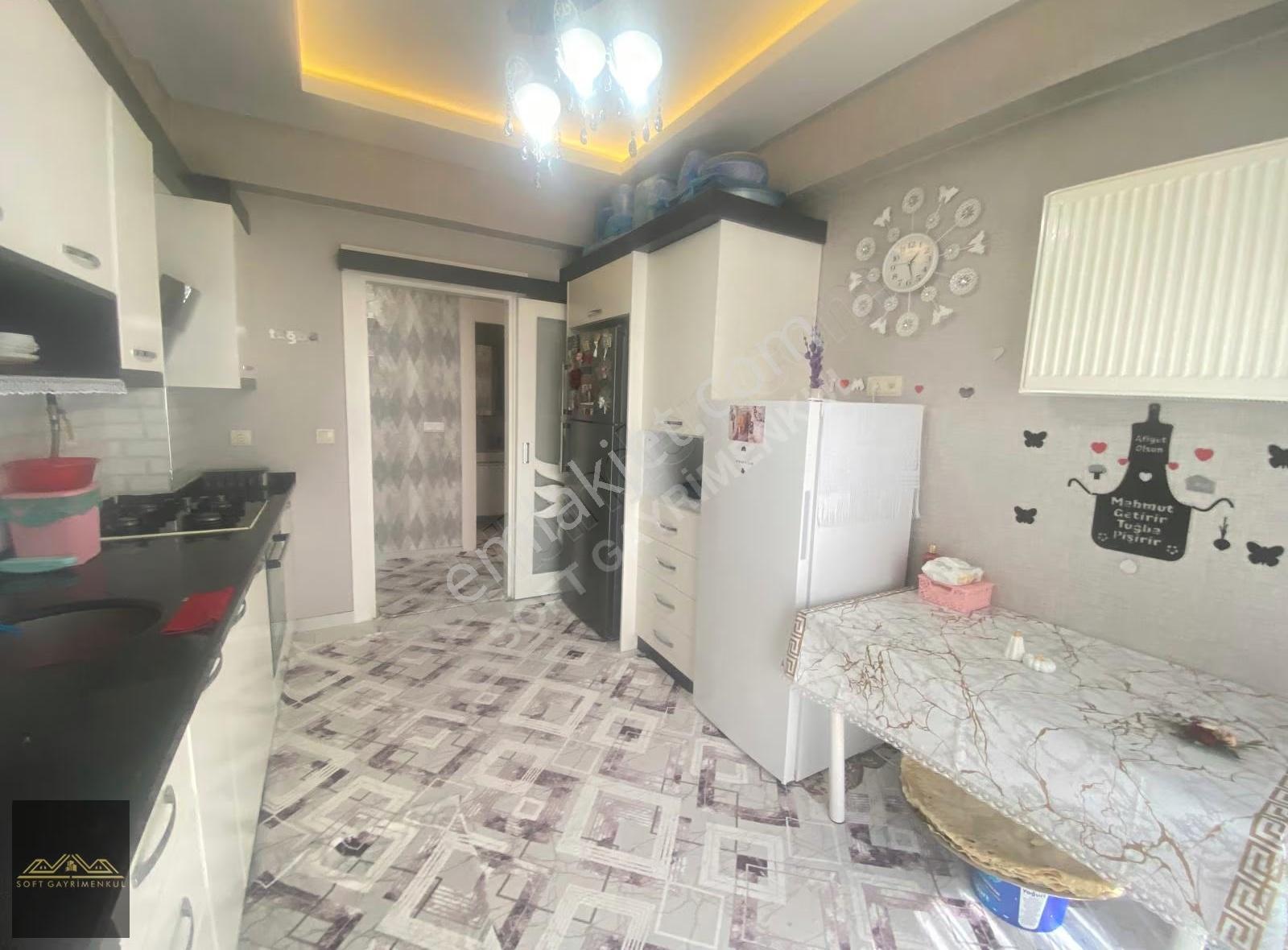 Karacaahmet'te Geniş Cam Balkonlu Masrafsız Satılık 2+1 Daire - Görsel 25