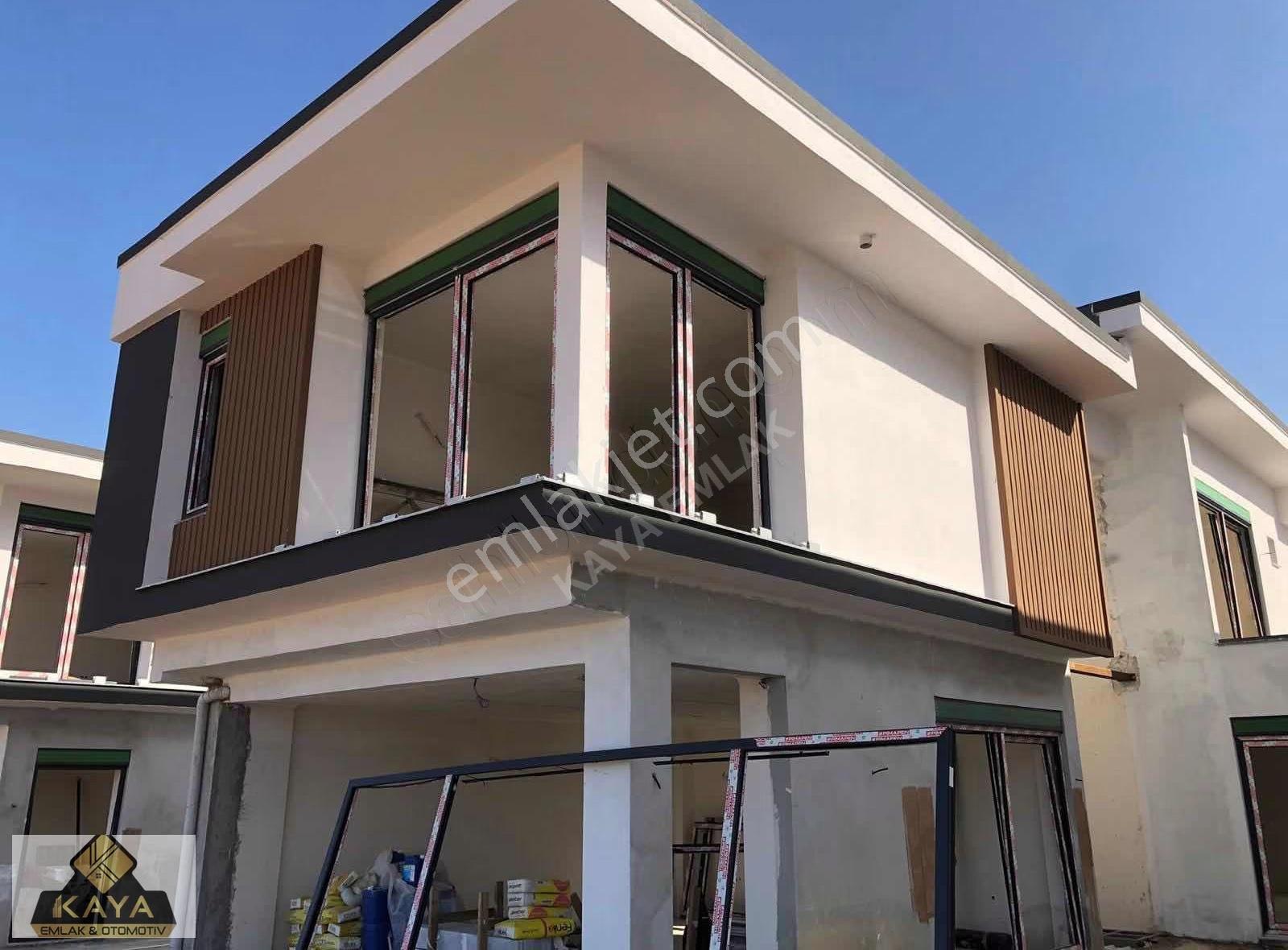 Antalyaspor Antreman Sahası Yakını 7+1 414 M2 Lüks Villa - Görsel 13