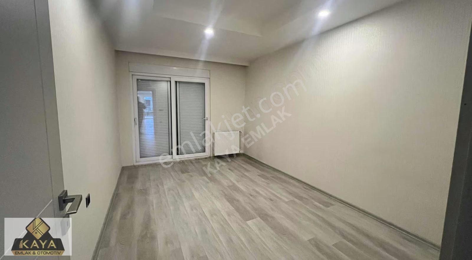 Catta Villa Sitesinde Full Kredi Giyinme Odalı Geniş 3.5 +1 - Görsel 16