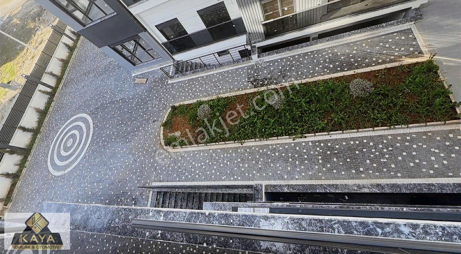 Havuzlu Kapalı Otoparklı Lüks Site İçi Geniş 1+1 - Görsel 5