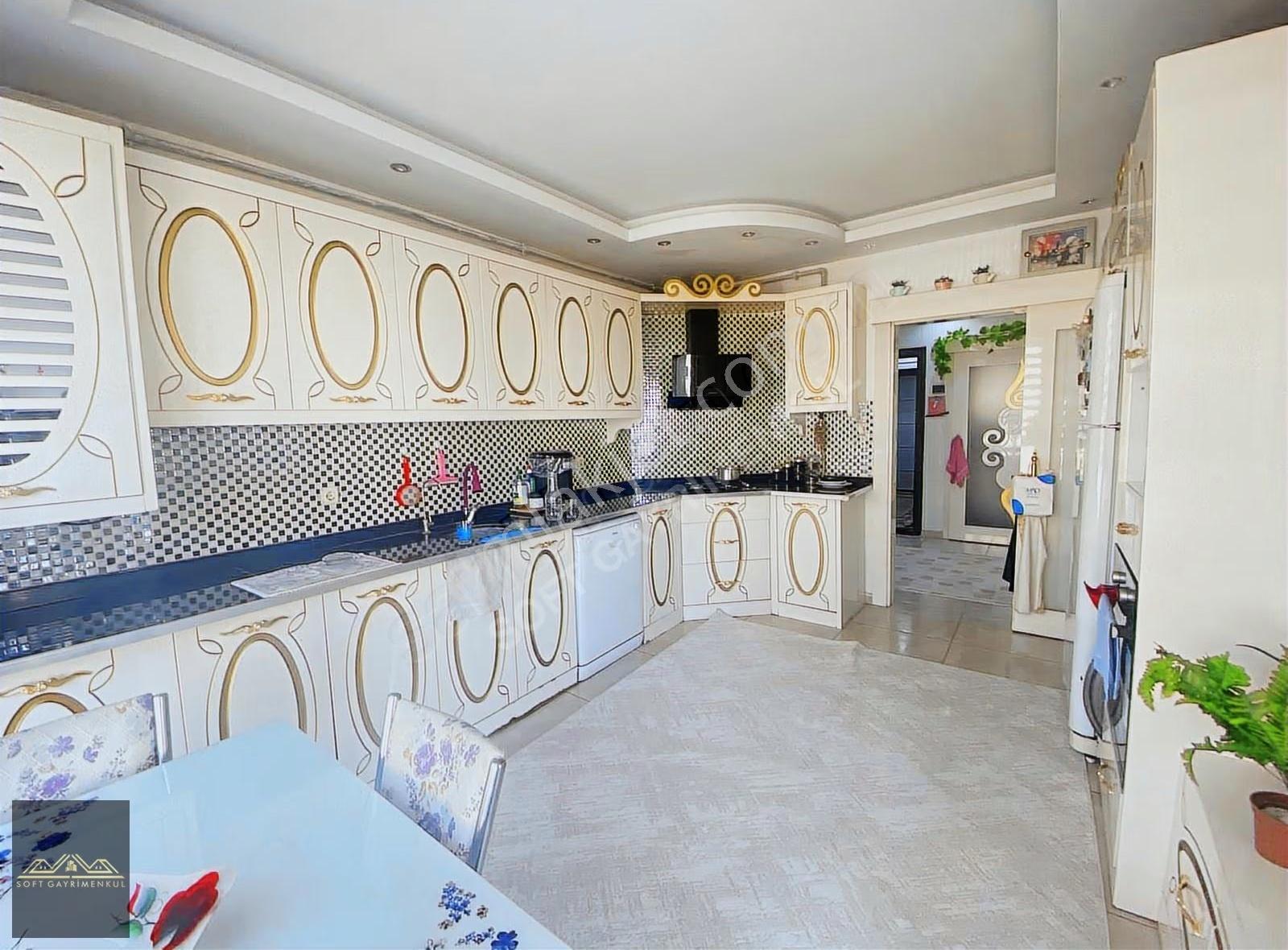 Fıstıklık Park Çvrs Arakat Masrafsız Satılık 3+1 Daire