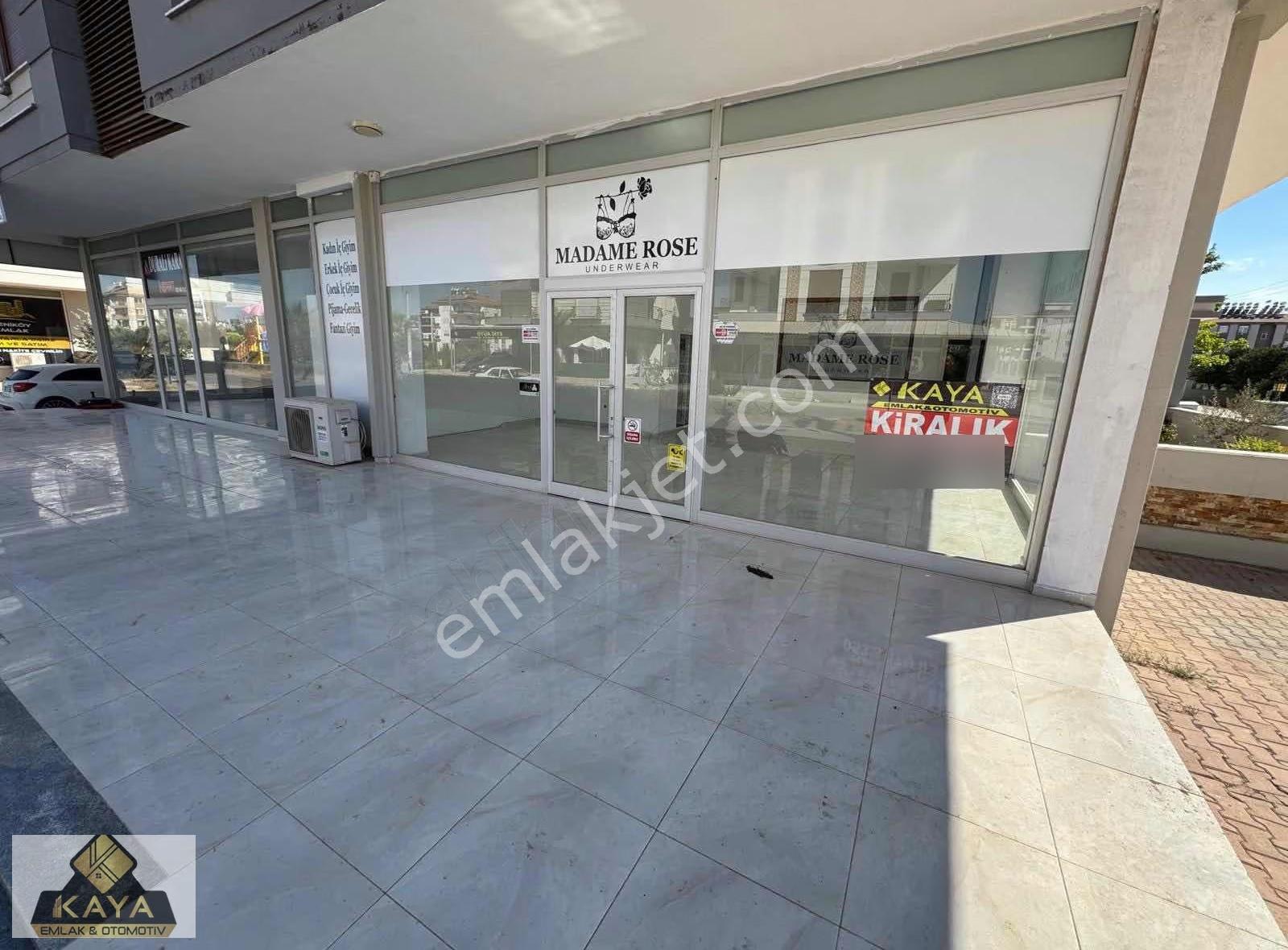 Çiftlik Caddesi Köşe Başı Kiralık Dükkan 60 M2